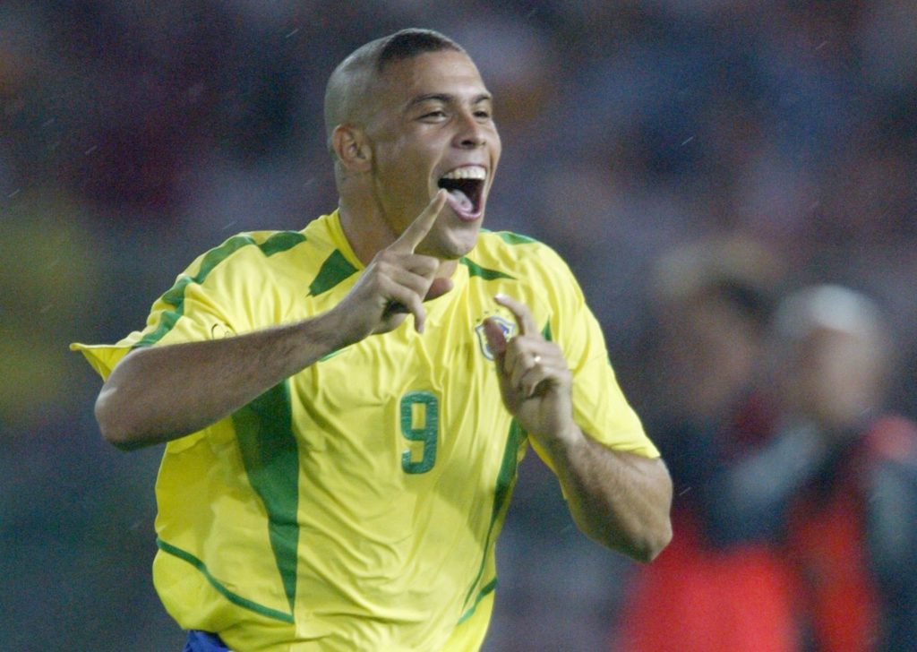 โรนัลโด นัดชิงชนะเลิศฟุตบอลโลก 2002 บราซิล แชมป์ฟุตบอลโลก