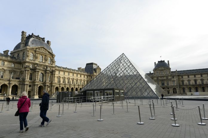 FILES-FRANCE-WEATHER-FLOOD-MUSEUM