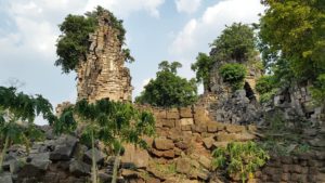 ภาพถ่ายในปี 2015 ของซากโบราณสถานที่บันทายทอป (Banteay Top) บริเวณเดียวกับบันทายฉมาร์ ซึ่งเอเอฟพีได้รับเมื่อวันที่ 12 มิถุนายน 2016, AFP PHOTO / Damian Evans / Cambodian Archaeological Lidar Initiative (CALI)