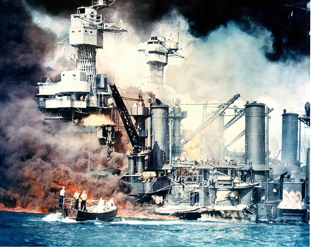 เรือรบยูเอสเอสเวสต์เวอร์จิเนีย กองทัพญี่ปุ่นโจมตี 7 ธันวาคม 1941 สงครามโลกครั้งที่ 2