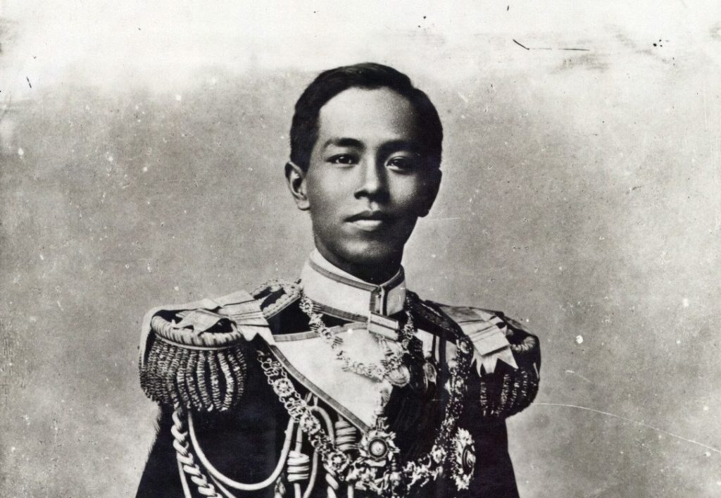 กรมหลวงชุมพรฯ เสด็จเตี่ย พระราชโอรสและพระราชธิดารัชกาลที่ 5