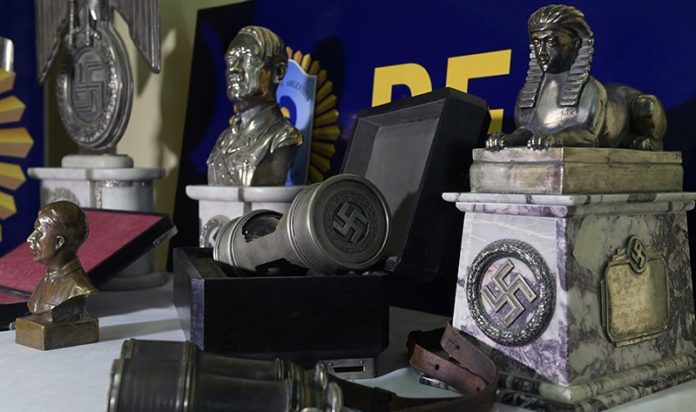 ARGENTINA-NAZI-ARTIFACTS-SEIZURE