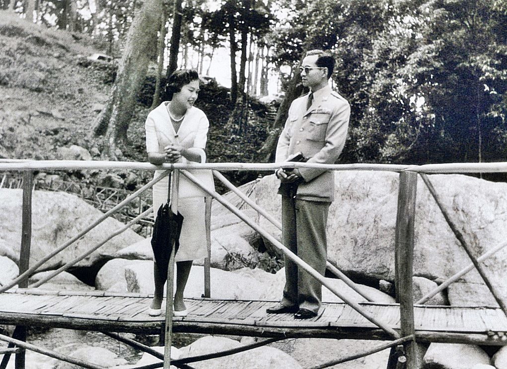 สมเด็จพระราชชนนีพระพันปีหลวง