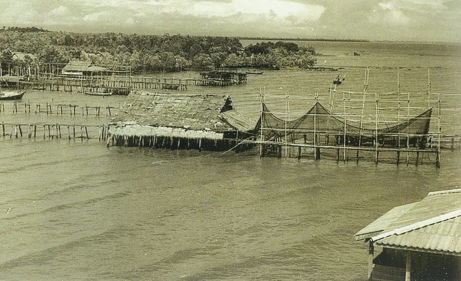 สะพานปอเฮง ถ่ายจาก ประภาคาร แหลมงอบ