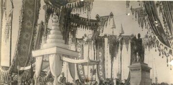 รัชกาลที่ 5 พระบรมรูปทรงม้า 2451 ประตูพระราชวังดุสิต