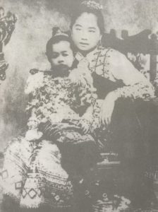พระเจ้าลูกเธอ พระองค์เจ้าวิมลนาคนพีสี เจ้าดารารัศมี พระราชชายา