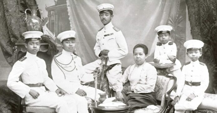 สมเด็จพระศรีพัชรินทรา บรมราชินีนาถ พระราชโอรส