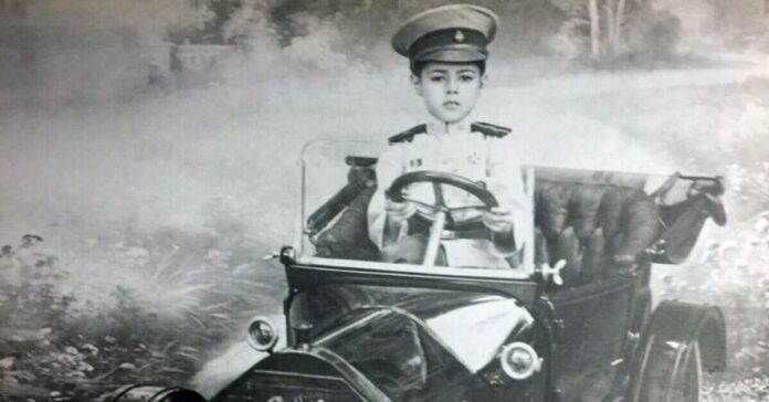 พระองค์เจ้าจุลจักรพงษ์ วัยเด็ก