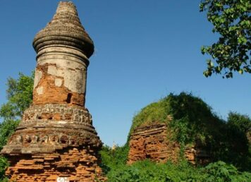 สถูปเจ้าฟ้าอุทุมพร