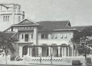 พระตำหนักเปี่ยมสุข หรือพระตำหนักใหญ่ วังไกลกังวล