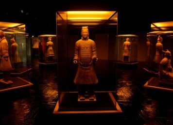 หุ่นดินเผา สุสานจิ๋นซี