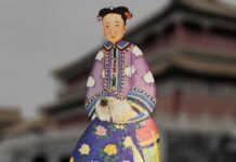 ซูสีไทเฮา อุ้ม สุนัขปักกิ่ง สัตว์เลี้ยง พระองค์