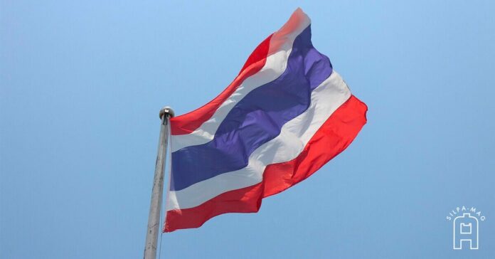 ธงชาติไทย ธงไตรรงค์