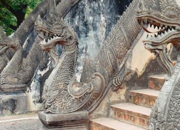 มกรคายนาค นาค พญานาค วัดพระแก้ว ลาว