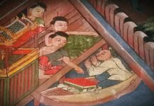 เจ๊ก คนจีน พายเรือ ขายของ กับสาวๆ ชาวสยาม จิตรกรรมฝาผนัง ภายใน พระวิหารน้อย วัดกัลยาณมิตร