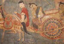ภาพจิตรกรรมฝาผนังวัดภูมินทร์ จังหวัดน่าน, สันนิษฐานว่าเป็นสตรีชั้นสูงในล้านนา ประกอบ เรื่อง พระนางวิสุทธิเทวี