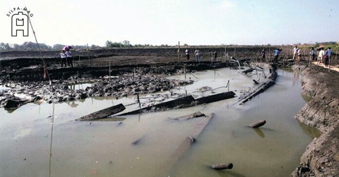 เรือโบราณพนม-สุรินทร์