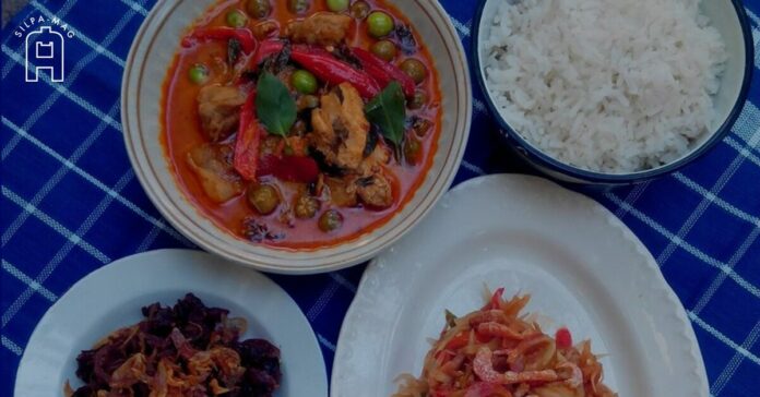ภาพปก - ข้าวมัน-ส้มตำ-แกงไก่ สำรับ ข้าวมันส้มตำ