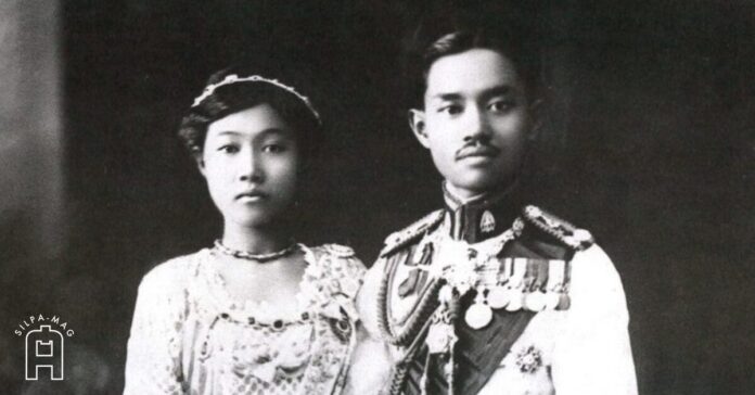 Cover photo รัชกาลที่ 7 พระปกเกล้า ถ่ายภาพ คู่กับ พระนางเจ้ารำไพพรรณี ประกอบเรื่อง เลือดจีน