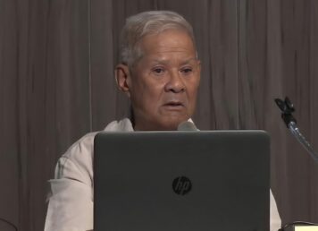 ศรีศักร วัลลิโภดม ห้องประชุม ผี