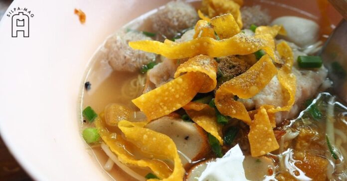 ก๋วยเตี๋ยว อาหาร