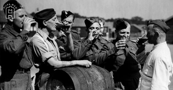 ทหารอังกฤษ ดื่ม เบียร์ สุรา เฉลิมฉลอง