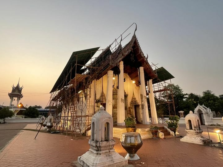 อุโบสถ วัดปราสาท นนทบุรี กำลังดำเนินการบูรณะ