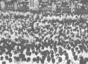 นิสิตนักศึกษา ชุมนุม ประท้วง เลือกตั้งสกปรก 2500 นิสิตนักศึกษาเคลื่อนไหวทางการเมือง