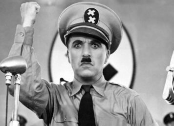 ชาร์ลี แชปลิน ภาพยนตร์ The Great Dictator หนังล้อเผด็จการ