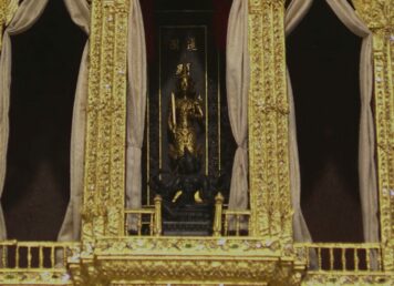 พระสยามเทวาธิราช พระที่นั่งไพศาลทักษิณ พระบรมมหาราชวัง