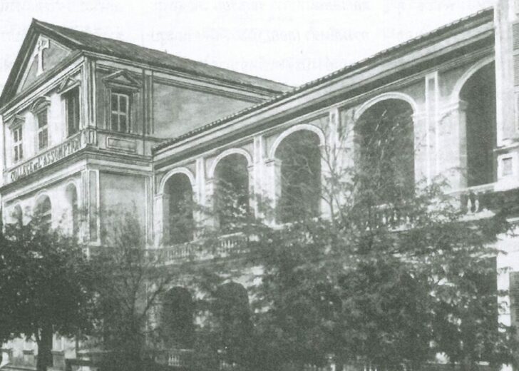 ตึกเก่า ตึกกอลมเบต์ โรงเรียนอัสสัมชัญ