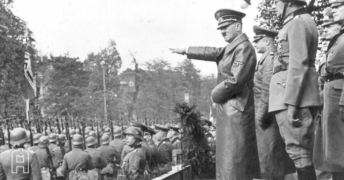 อดอล์ฟ ฮิตเลอร์ ขบวนพาเหรด นาซีเยอรมัน กรุงวอร์ซอ โปแลนด์