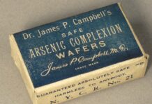 กล่อง เวเฟอร์สารหนู เวเฟอร์สารหนู (Arsenic complexion wafers) การกินเวเฟอร์สารหนู