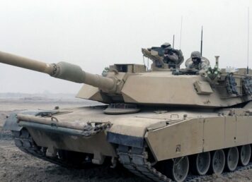 รถถัง M1A2 ABRAMS TANK น้ำหนัก 63 ตัน