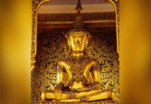 องค์พระฝาง วิหารสมเด็จ วัดเบญจมบพิตร