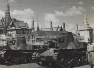 รัฐประหาร 2490 รถถัง พระบรมมหาราชวัง