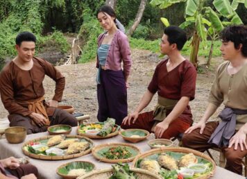 สมเด็จพระเจ้าท้ายสระ พระเจ้าท้ายสระ ขุนหลวงท้ายสระ พระมหากษัตริย์ กรุงศรีอยุธยา รับบทโดย เกรท วรินทร ละคร พรหมลิขิต โปรดเสวย ปลาตะเพียน ละครพีเรียด