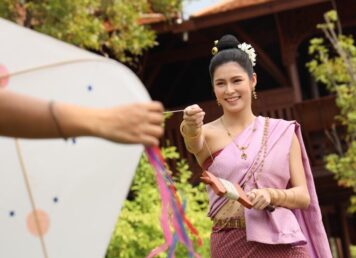เล่นว่าว ละครพรหมลิขิต