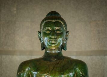 พระหยก พระพุทธรูปหยก พระพุทธมงคลธรรมศรีไทย วัดธรรมมงคลเถาบุญญนนทวิหาร พระพุทธรูปหยกใหญ่ที่สุดในโลก