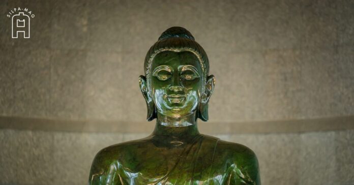 พระหยก พระพุทธรูปหยก พระพุทธมงคลธรรมศรีไทย วัดธรรมมงคลเถาบุญญนนทวิหาร พระพุทธรูปหยกใหญ่ที่สุดในโลก