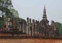 วัดมหาธาตุ อุทยานประวัติศาสตร์สุโขทัย สุโขทัย