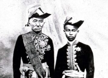 พระบาทสมเด็จพระจอมเกล้าเจ้าอยู่หัว เจ้าฟ้าจุฬาลงกรณ์ พระราชพิธีเบิกพระโอษฐ์