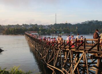 สะพานไม้ ชาวมอญ สังขละบุรี กาญจนบุรี อำเภอ เขตแดนไทย-พม่า