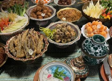 ข้าวแช่ อาหารมอญ