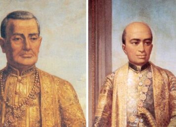 พระบาทสมเด็จ พระพุทธยอดฟ้าจุฬาโลก รัชกาลที่ 1 กับ พระบาทสมเด็จ พระพุทธเลิศหล้านภาลัย รัชกาลที่ 2 หรือ เทวดาวังล่าง เมื่อ ครั้ง ทรง เป็น กรมหลวงอิศรสุนทร ขุนนางวังหน้า