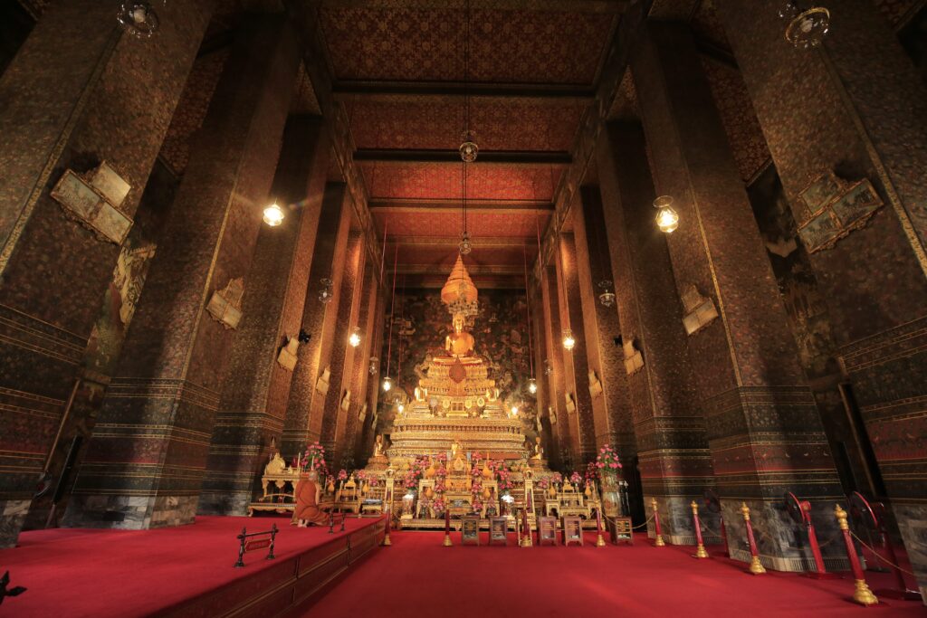 พระพุทธเทวปฏิมากร พระประธาน วัดพระเชตุพน วัดโพธิ์