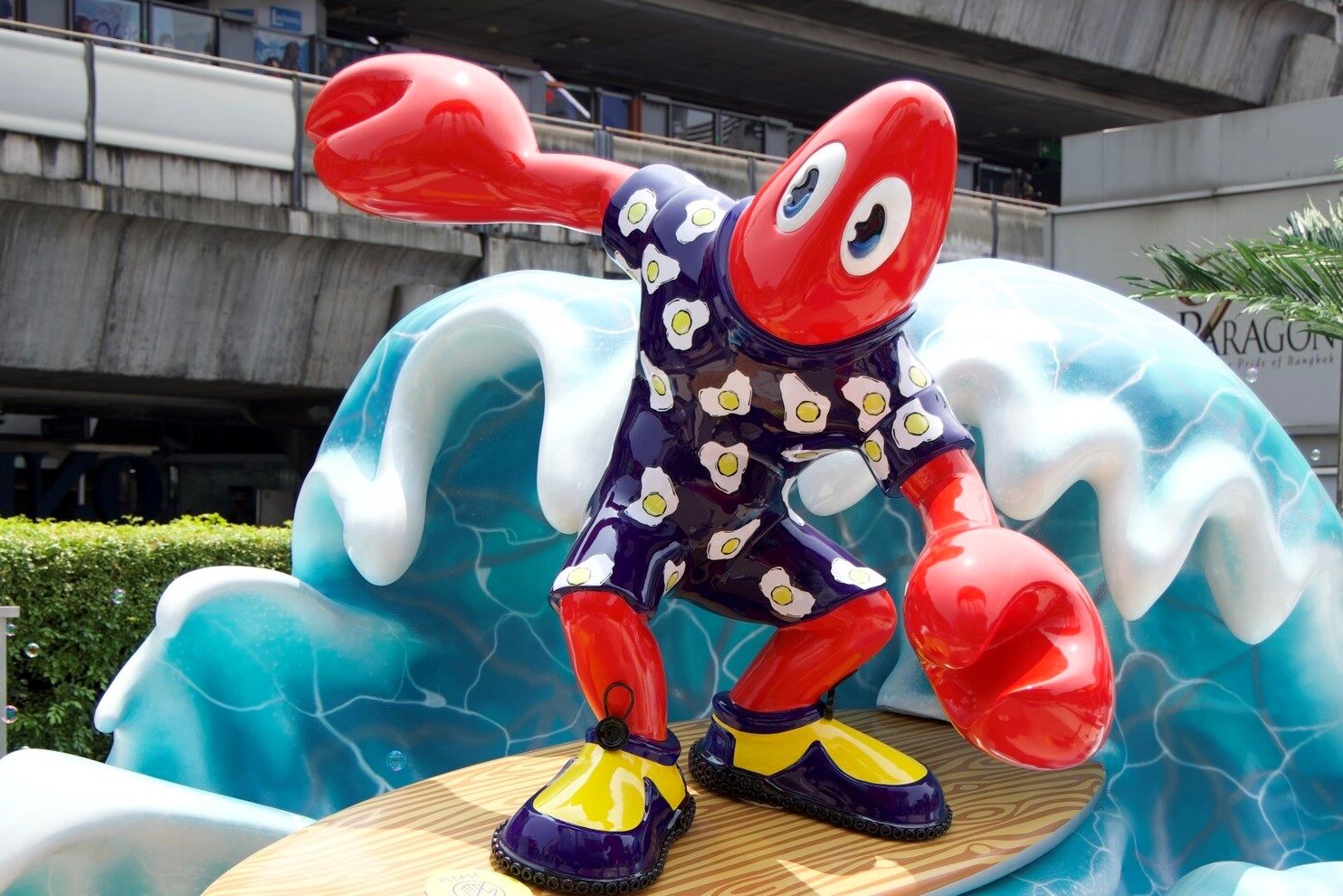 อPhilip Colbert ศิลปินระดับโลก ยกทัพโชว์ล็อบสเตอร์สุดจี๊ด ใน “Songkran Lobster Wonderland” 9-16 เม.ย. นี้ ที่พารากอน 