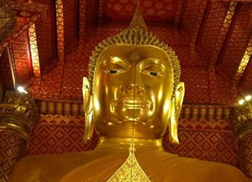 หลวงพ่อโต วัดพนัญเชิง จ. พระนครศรีอยุธยา หลวงพ่อโต วัดพนัญเชิง เคยเสียหาย ถูกสรงน้ำจนต้องปฏิสังขรณ์