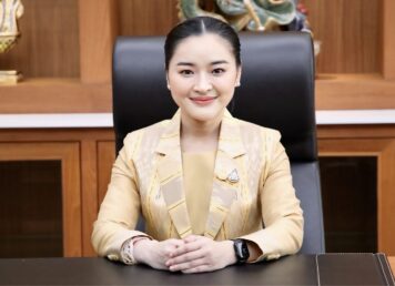 รมว.ปุ๋ง กระทรวงวัฒนธรรม