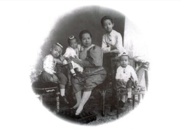 สมเด็จพระศรีพัชรินทราบรมราชินีนาถ พระบรมราชชนนีพันปีหลวง พระองค์เจ้าเสาวภาผ่องศรี สมเด็จที่บน สำนักสมเด็จที่บน สมเด็จพระนางเจ้าเสาวภาผ่องศรี พระบรมราชินีนาถ เมนูโปรด สมเด็จพระศรีพัชรินทราบรมราชินีนาถ